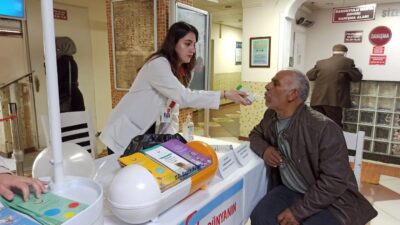 Sigarayı Bırakma Günü’nde vatandaşlara karbonmonoksit ölçümü yapıldı