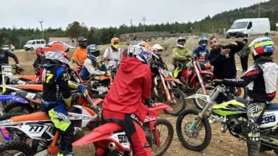 Motosiklet Federasyonu kış kampında viraj ve rampa atlama eğitimleri yapıldı