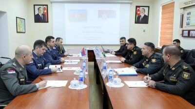 Azerbaycan ve Sırbistan savunma bakanlıklarının