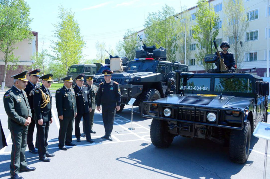 Azerbaycan ve Kazakistan Cumhuriyetleri askeri polis temsilcilerinin katılımıyla gerçekleştirilen toplantıda, karşılıklı ilgi duyulan birçok konu hakkında detaylı görüş alışverişinde bulunuldu.