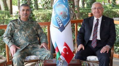 İş gezisi için Türkiye'ye giden