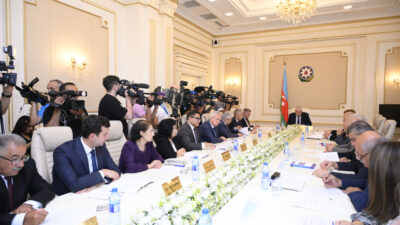 Представление заявлений в Центральную избирательную