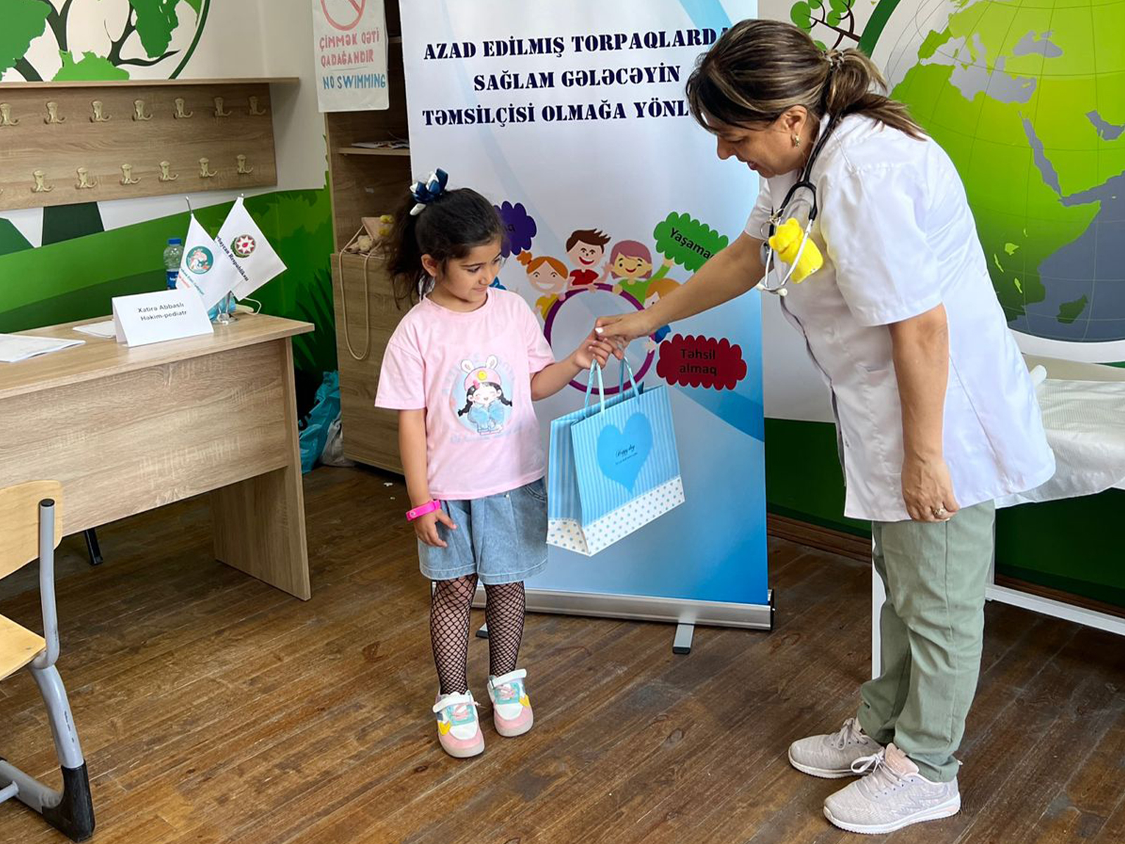 Sağlık Bakanlığı'nın işgalden kurtarılan diğer alanlarda da sürekli tıbbi muayeneler ve eğitim etkinlikleri düzenlemeyi planladığını belirtmek gerekir.
