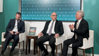 "Azerbaycan'ın bölgedeki zorluklara, çağrılara ve