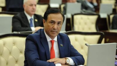 Yeni dövrə yeni Azərbaycanla