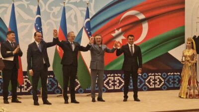 Daşkənddə Azərbaycan və Özbəkistan sənətçilərinə fəxri adlar təqdim olunub