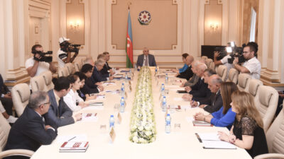 Sentyabrın 15-də Məzahir Pənahovun sədrliyi