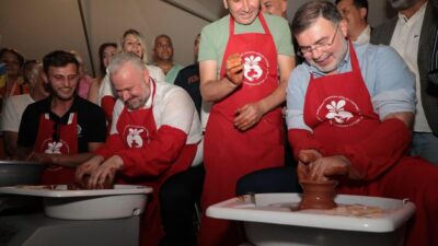 Menemen, Festivale Görkemli Bir Açılışla