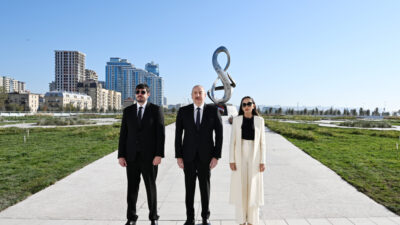 Azərbaycan Respublikasının Prezidenti İlham Əliyev,