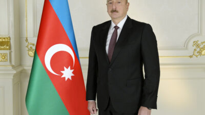 “Azərbaycan Hava Yolları” aviaşirkətinin J2-8243