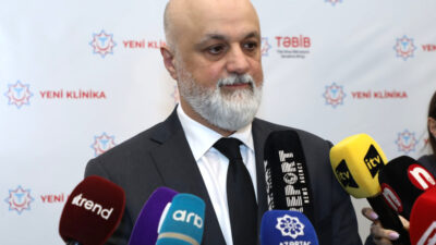 Yeni Klinikanın direktor müavini: Təyyarə qəzasında yaralananlardan biri sabah əməliyyat olunacaq