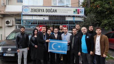 Türkmeneli’nin Dünü ve Bugünü’ başlıklı panel İzmirde Düzenlendi.