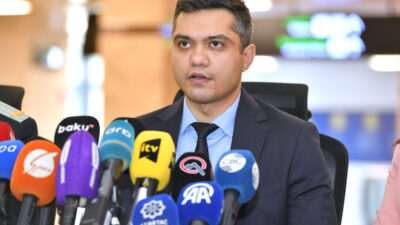 “Azərbaycan Hava Yolları” aviaşirkətinin J2-8243