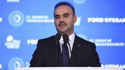 Türkiye’nin Ay görevi hız kazanıyor! Bakan Kacır duyurdu: Milli hibrit roketinden büyük başarı