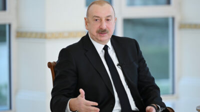 Biz üç il ərzində 10