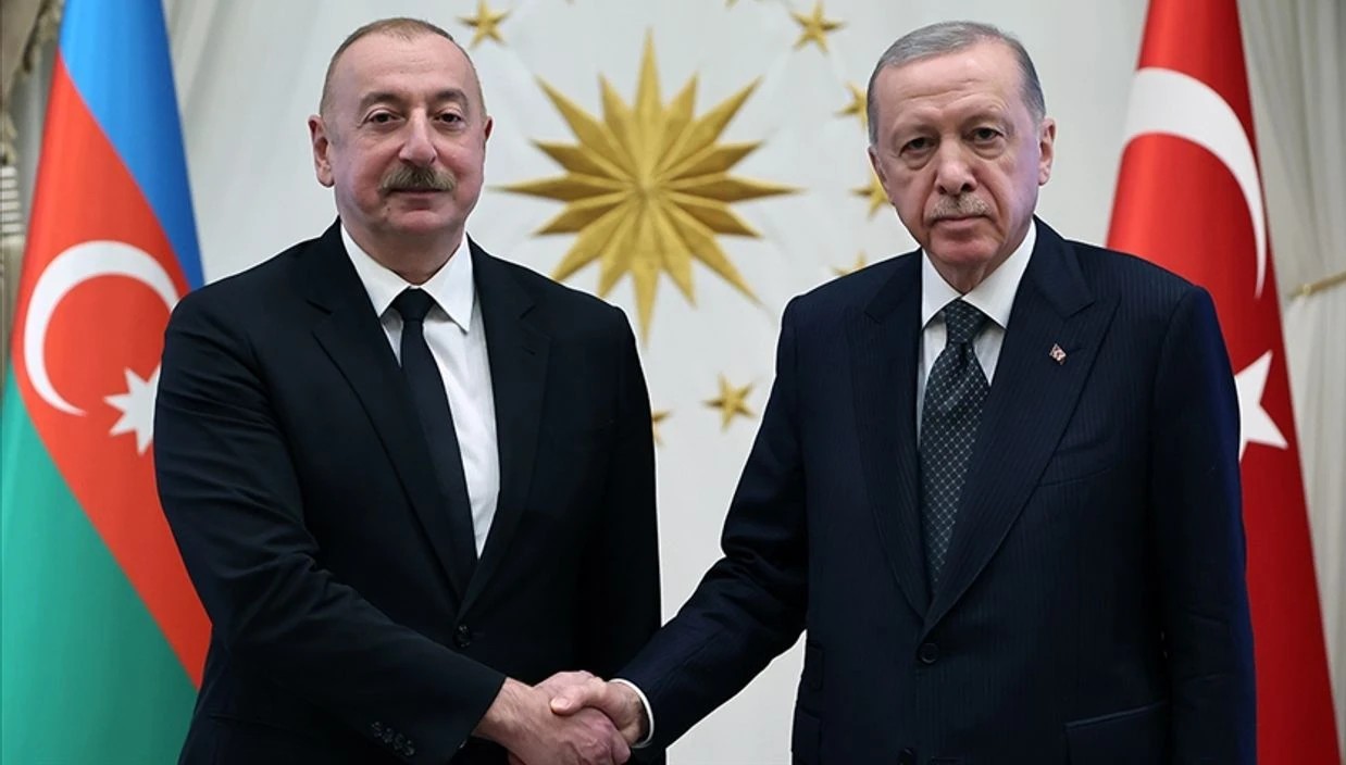 Azerbaycan Cumhurbaşkanı Aliyev, 6 Şubat depremlerinin 2. yılı dolayısıyla Cumhurbaşkanı Erdoğan’a mesaj gönderdi