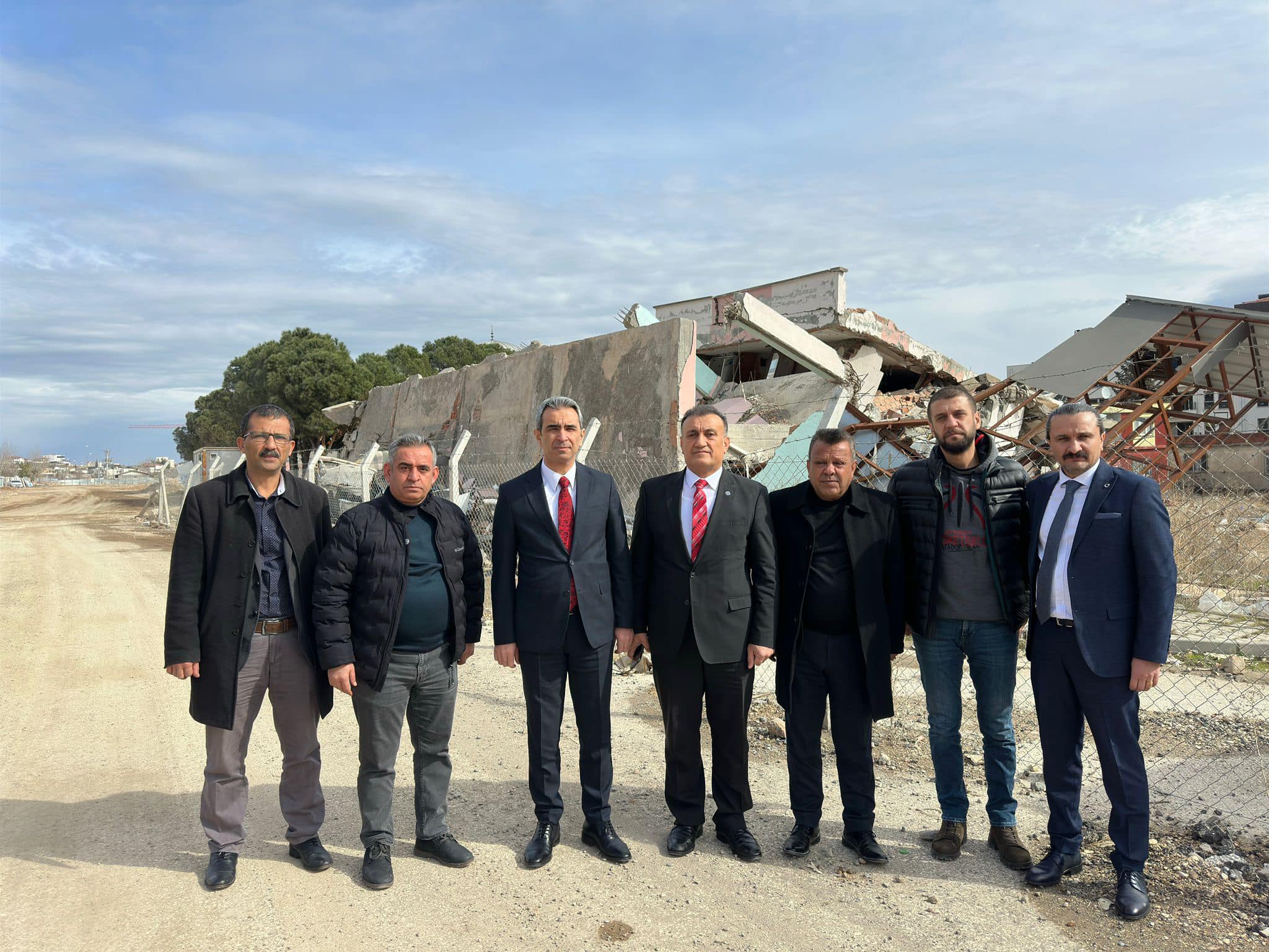 GENEL BAŞKAN YARDIMCIMIZ ORHAN KÜTÜK, GAZİANTEP’TE DEPREMZEDELERİMİZİ ZİYARET ETTİ.