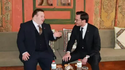 Tokat Belediye Başkanı Yazıcıoğlu’ndan örnek atama: Down Sendromlu bireyi özel kalem müdürü yaptı