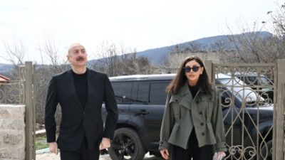Prezident İlham Əliyev və birinci xanım Mehriban Əliyeva Şuşada bir sıra açılışlarda iştirak edib və aparılan tikinti işləri ilə tanış olublar