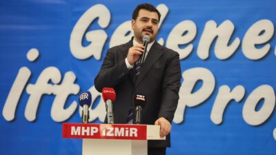 AK Parti Genel Sekreteri Eyyüp Kadir İNAN, “ZİRA ELİNİZDE NE KADAR PİSLİK VARSA HEPSİNİ KENDİ PARTİNİZ İÇİNDEKİ KLİKLER PATLATTI.