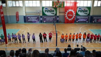 Bornovalı kadınlar eşitlik için mücadele etti