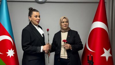 AK Parti İzmir İl Kadın Kollarından Turan Azerbaycan Gazetesine Anlamlı Ziyaret