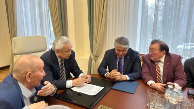 TÜRKSOY: Genel Sekreteri Raev, Kazakistan Yazarlar Birliğini ziyaret etti