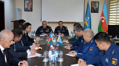 Qazaxıstan nümayəndə heyəti Azərbaycan HHQ-ni ziyarət edib