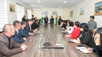 Türksoy Genel Sekreter Sultan Raev, Karakalpakistan‘da kültür ve sanat kurumlarını ziyaret etti