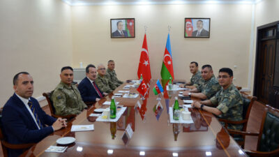 Türkiyə nümayəndə heyəti Azərbaycanın Quru Qoşunları Komandanlığını ziyarət edib