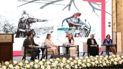 Gənc Ailə Forumu çərçivəsində panel müzakirələri təşkil olunub