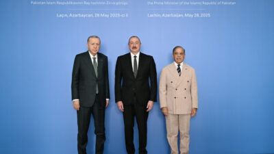 Laçında Azərbaycan Prezidentinin, Türkiyə Prezidentinin və Pakistanın Baş nazirinin Zirvə görüşü keçirilib