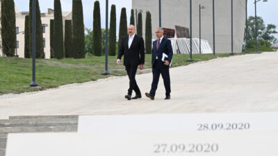 Prezident İlham Əliyev Xankəndidə Zəfər parkında görülən tikinti işləri ilə tanış olub